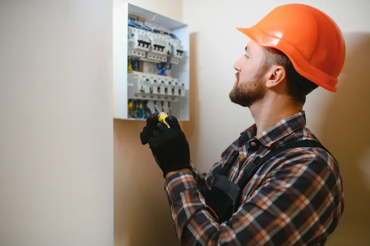 Sostituzione quadro elettrico a Torino