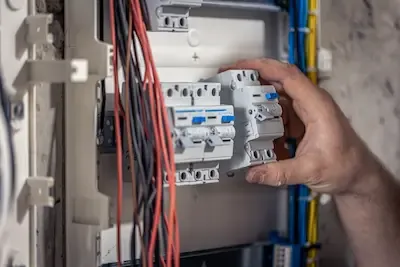 Sostituzione quadro elettrico a Chivasso